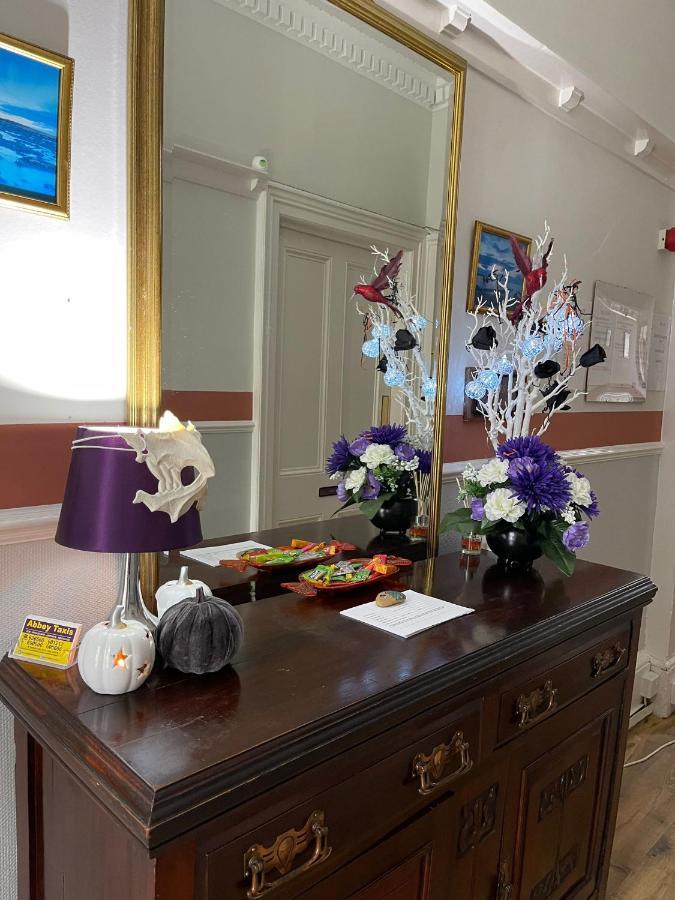 Lilyrose Hotel Whitby Ngoại thất bức ảnh