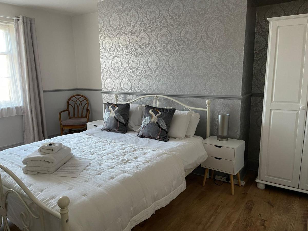 Lilyrose Hotel Whitby Ngoại thất bức ảnh