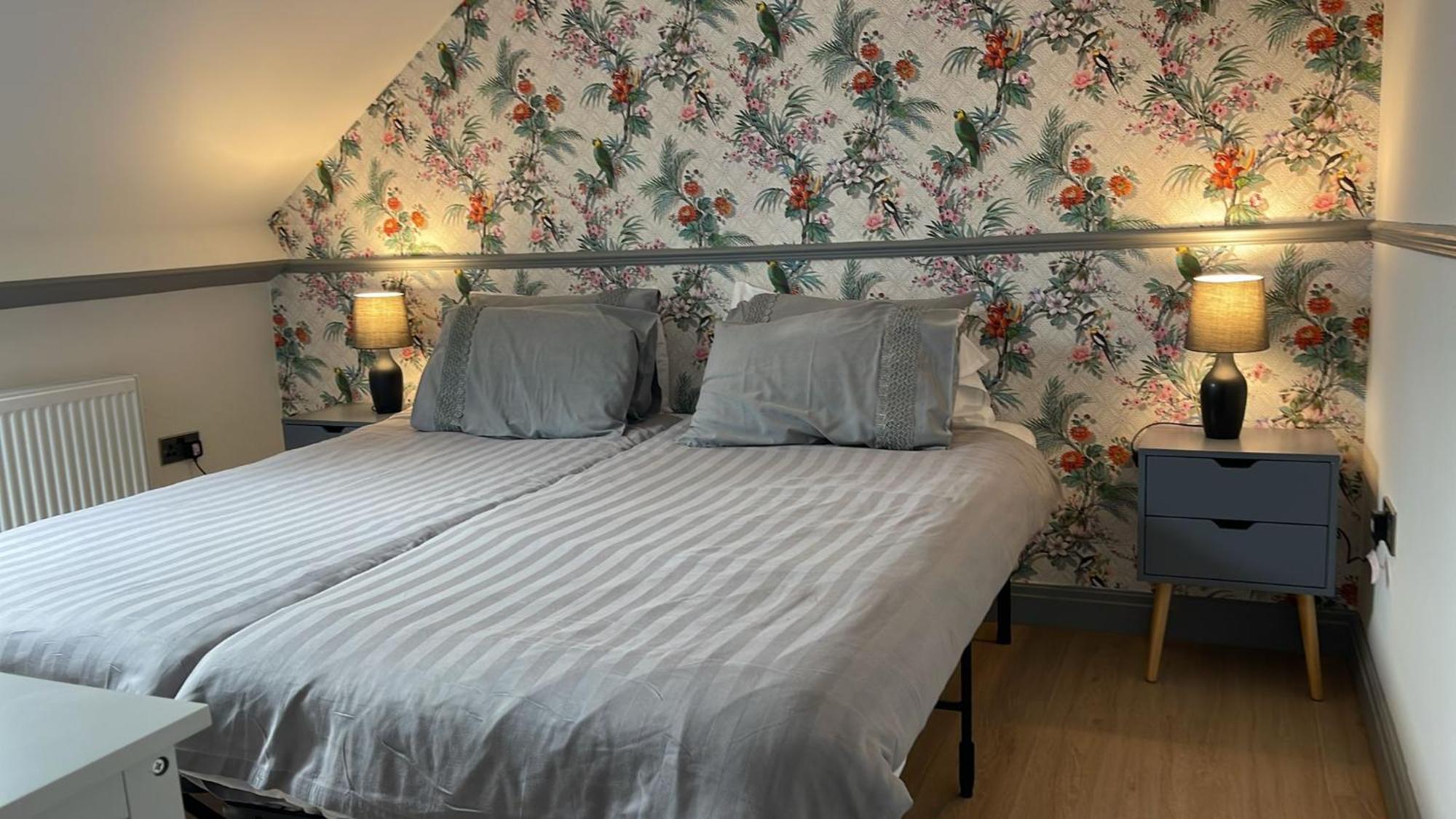 Lilyrose Hotel Whitby Ngoại thất bức ảnh