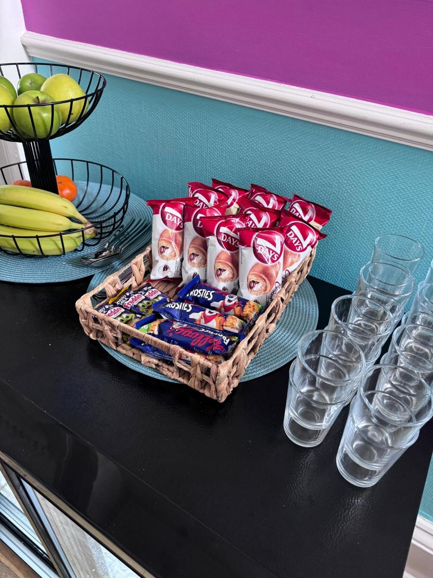 Lilyrose Hotel Whitby Ngoại thất bức ảnh